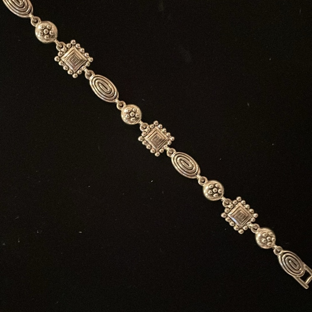 Elegant Silver Bracelet